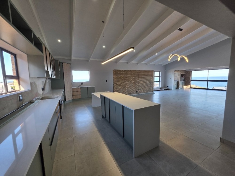 3 Bedroom Property for Sale in Dana Bay Western Cape
